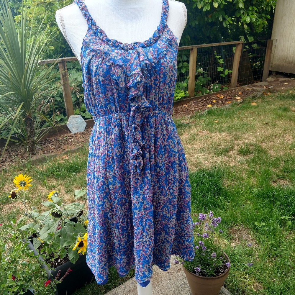Super cute sundress